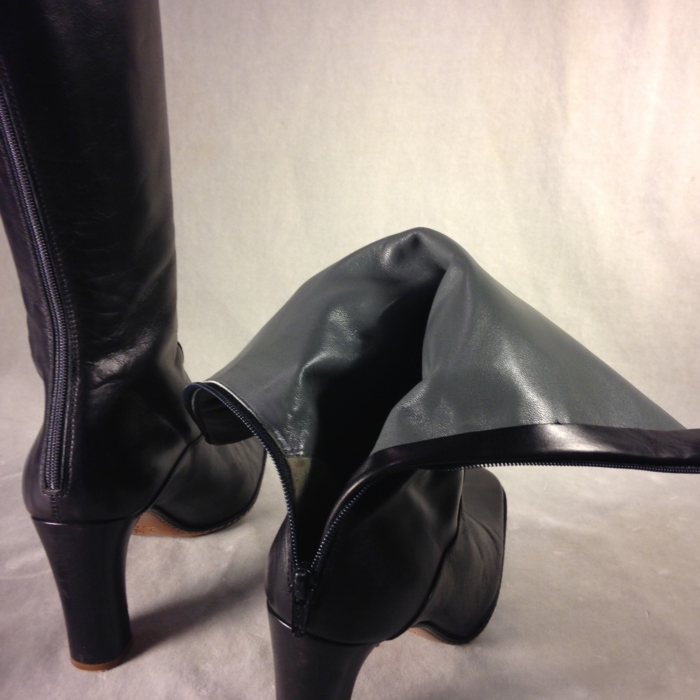 Jil Sander Black Leather Boot - Picture 4 of 5